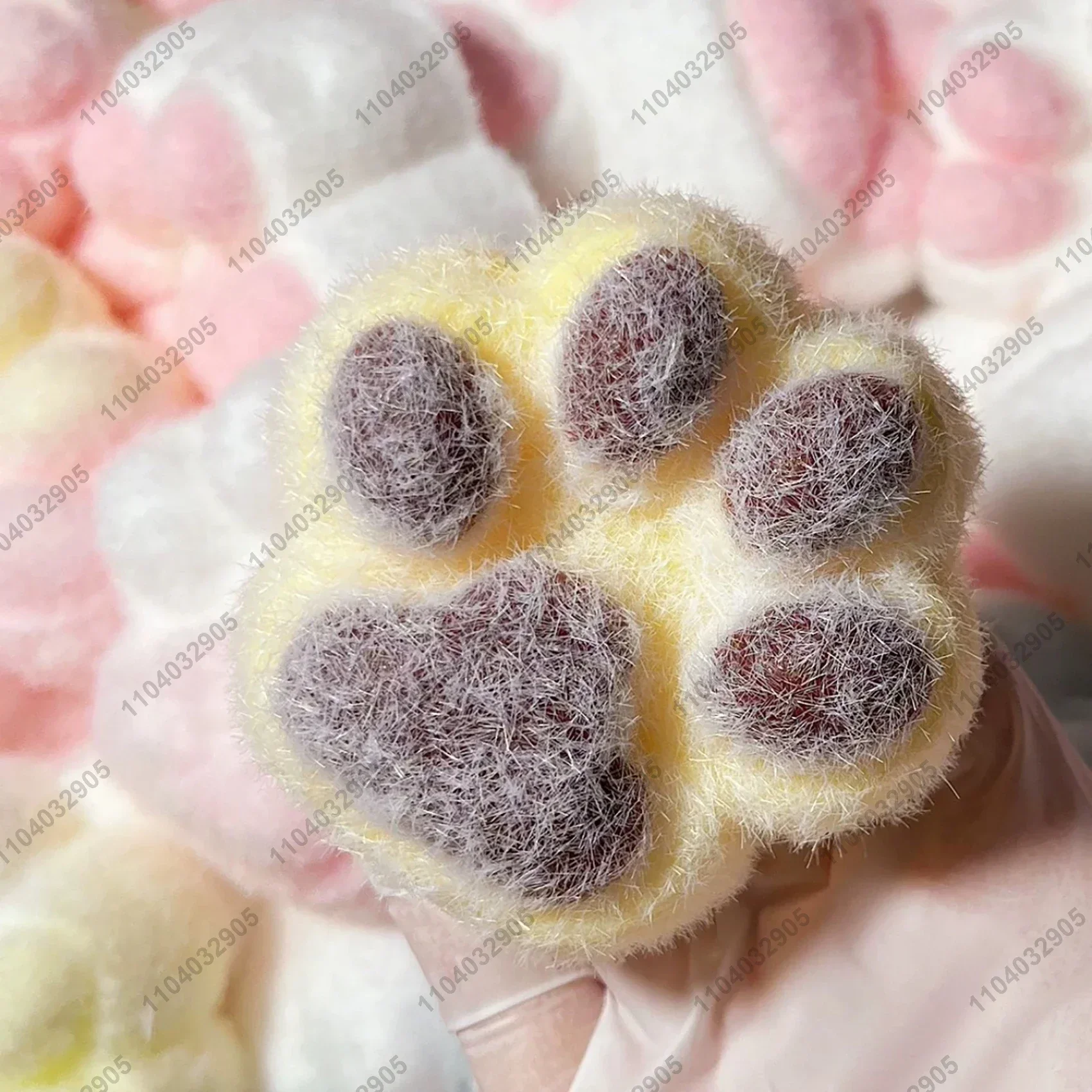 Cat Paw Taba Squishy Silicone Fuzzy Cat Foot Squishy 0.11kg Marshmallow Cat Paw Squeeze Toy Anti Stress Release Hand Relax Toy