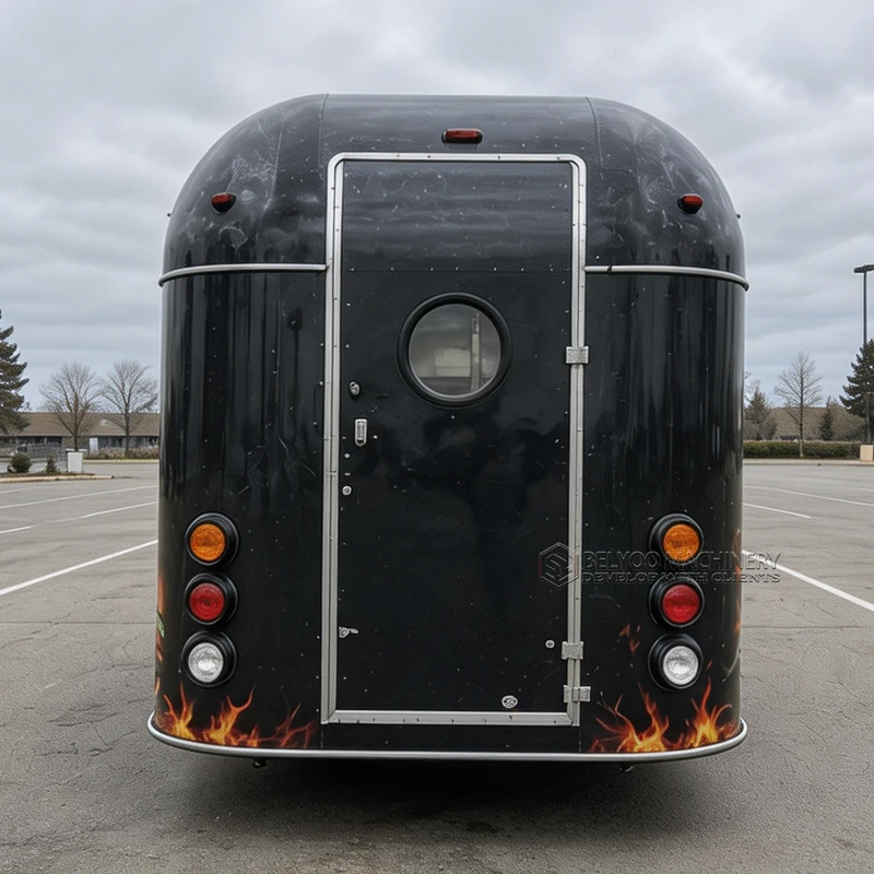 Belyoo Outdoor Catering Trailer Custom Food Trailer Luxury Mobile Restaurant Truck With Complete Kitchen Equipment view 5