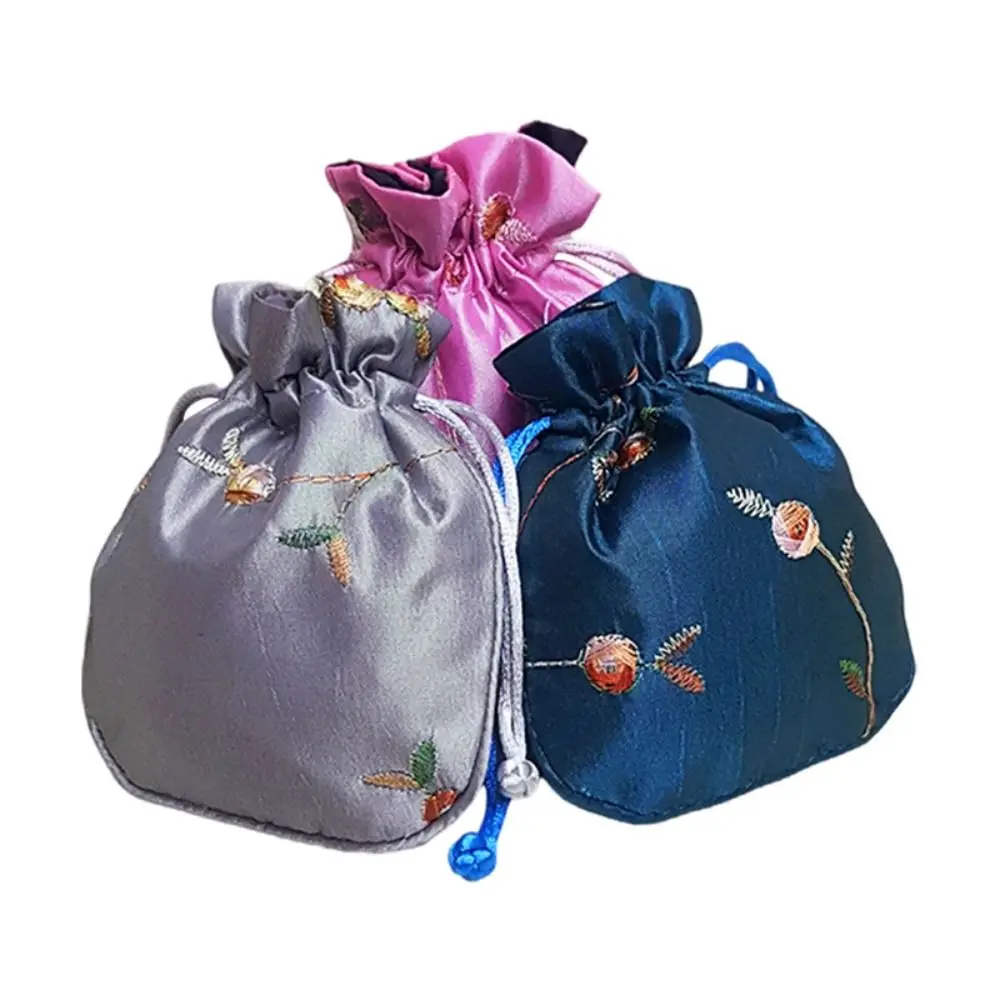 

Jewelry Bag Top Handle Embroidered Flower Handbags Handmade Ethnic Style Small Bucket Bag Purse Drawstring Bag Women