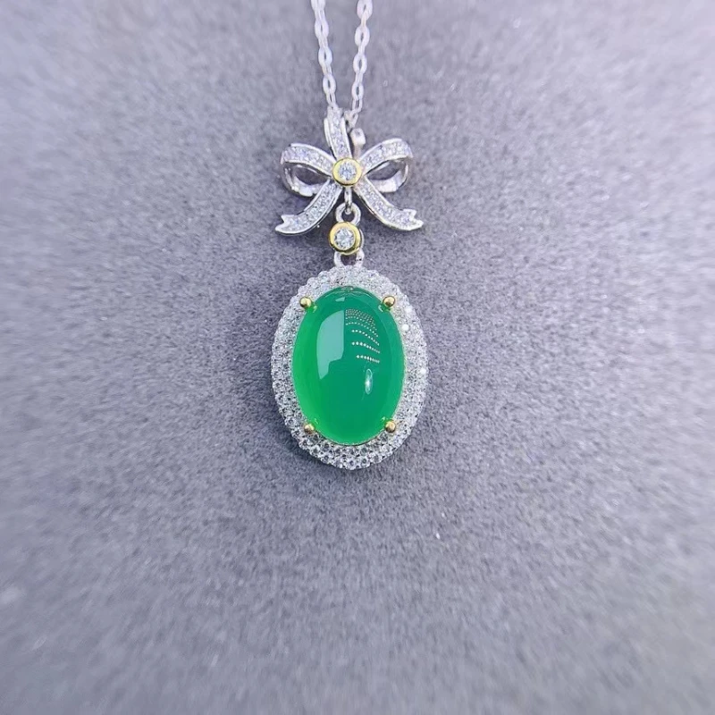 

High Jewelry 925 Sterling Silver Chrysoprase Pendant Ladies Luxury Trendy Bow Pendant Necklace Support Detection