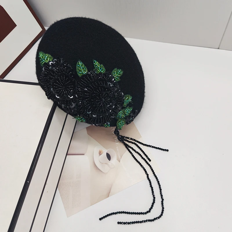 original-lace-crystal-flower-beret-hat-women's-autumn-winter-korean-style-face-slimming-crystal-fringe-painter's-cap