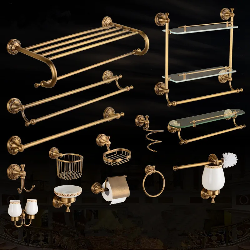 

Copper towel rack, towel rack, European antique carved bathroom pendant set, antique toilet brush