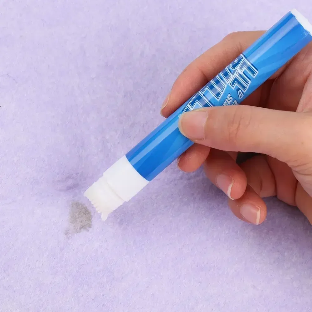 Portable Cleaning Brushes Clothes Instant Stain Remover Pen Grease Detergent Emergency Decontamination Cleaning Stick