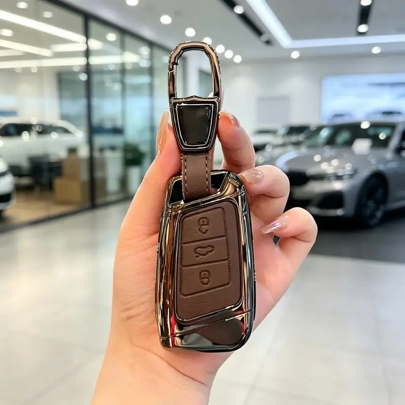 Geschikt voor de nieuwe Volkswagen CC sleutelhoes, hoogwaardige Magotan 330 luxe hoes, Passat beschermhoes, zinklegering lederen knop.