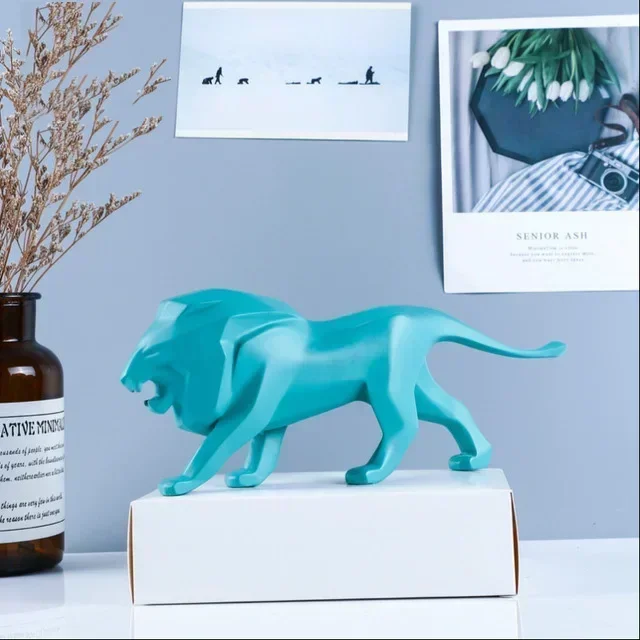 Nordic Forest King Resin Geometric Lion Accessories Home Livingroom Desktop Furnishing Decoration Coffee Table Figurines Crafts