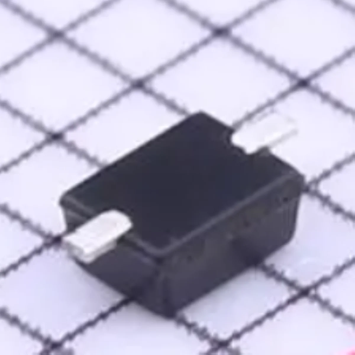 UDZVTE-174.3B Marking 82 NEW Original Voltage Regulator Diode 82 5uA@1V SOD-323FL SOD323FL SC90A 4.3V 200MW UMD2 DIODE ZENER 82