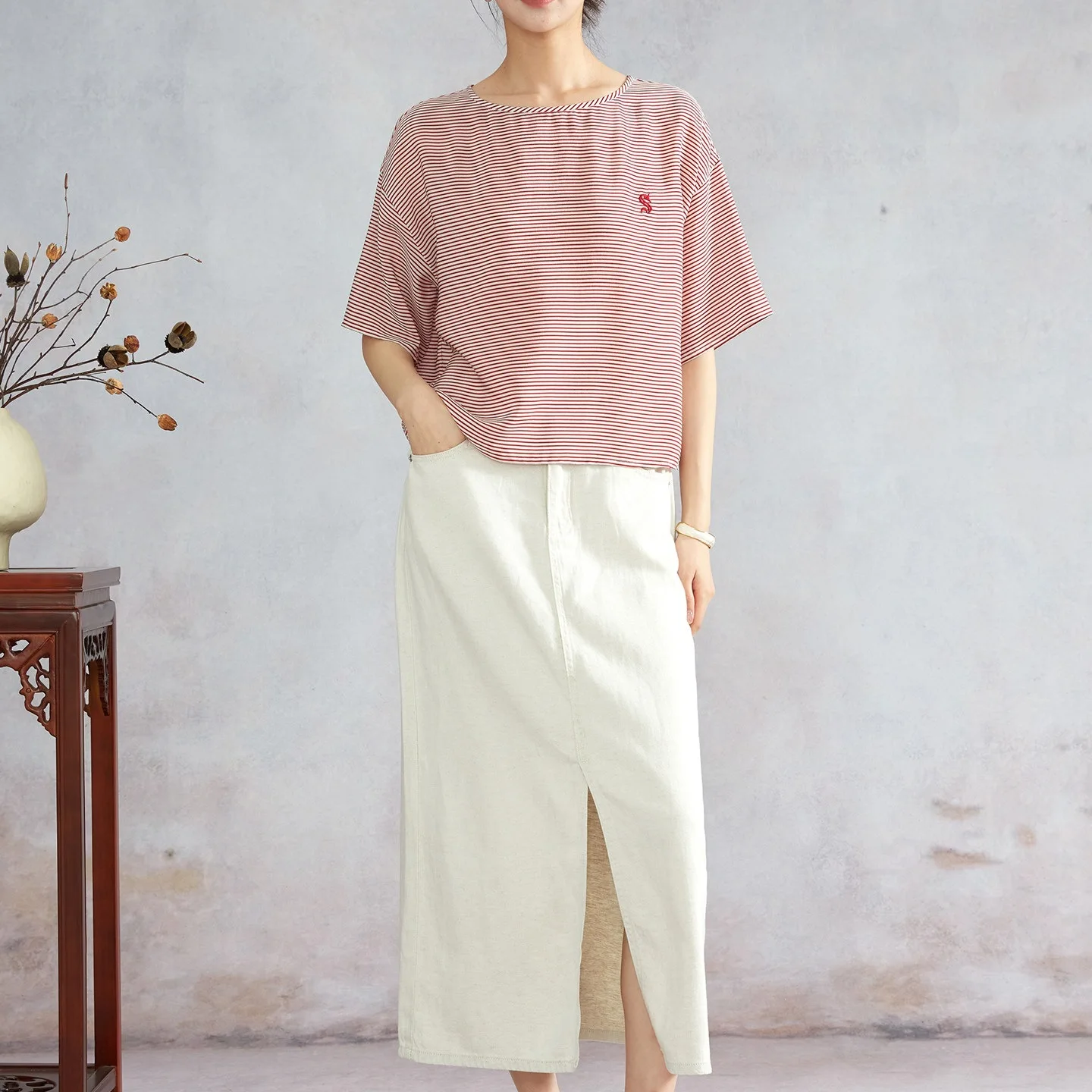 100% Mulberry Silk Crepe de Chine Short Sleeve Tee Women Pony Embroidery Loose Casual Striped Blouse