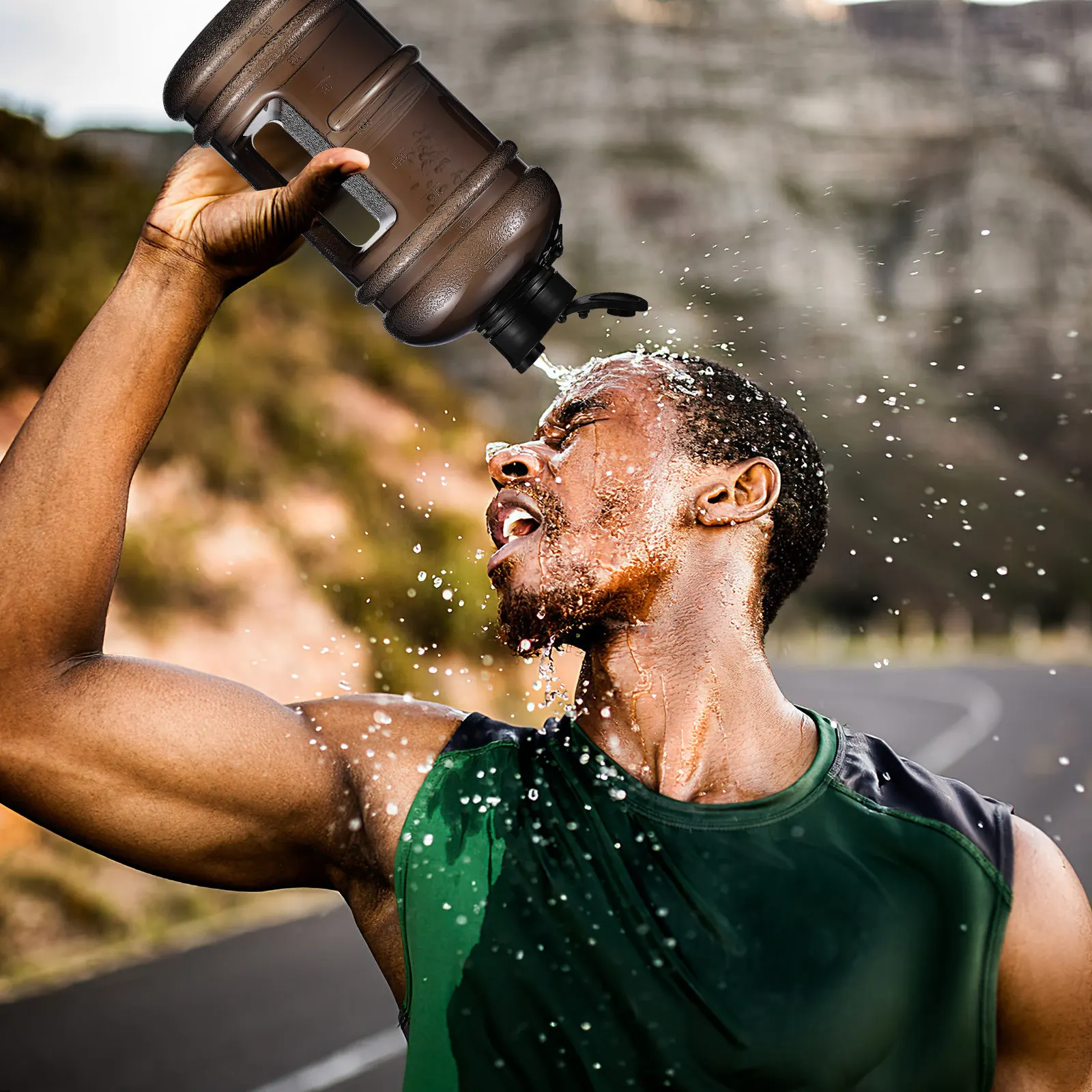 

2litre Portable Workout Lightweight Water Bottle for Travel Gym Large Capacity Sports Handheld Running