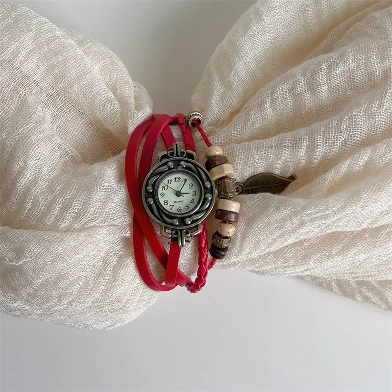 Многоцветные женские винтажные кварцевые наручные часы с кожаным ремешком