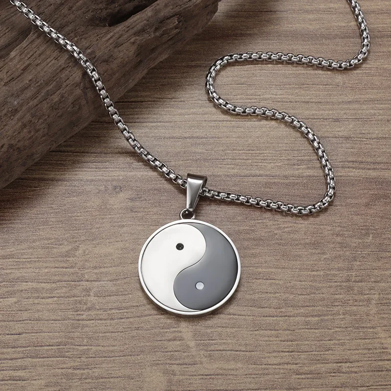 Ancient I Ching Stainless Steel Yin Yang Bagua Tai Chi Pendant Necklace for Men and Women Pray for Good Luck Jewelry Ornament