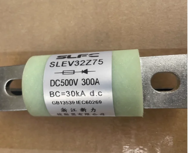

1 шт./лот ПРЕДОХРАНИТЕЛЬ SLFC SLEV32Z75 DC500V 300A