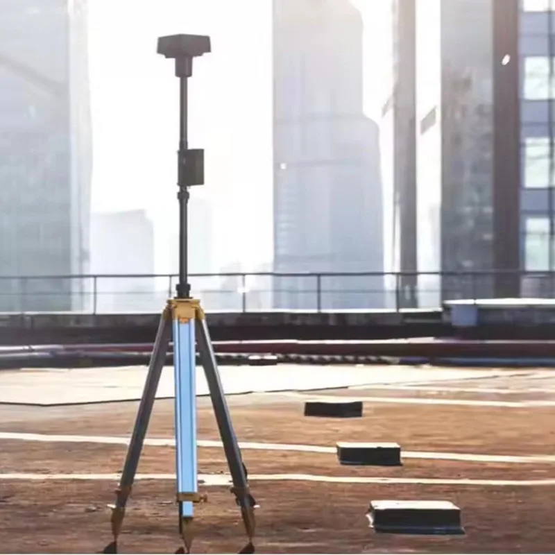Mobile station with tripod centimeter-level high accuracy