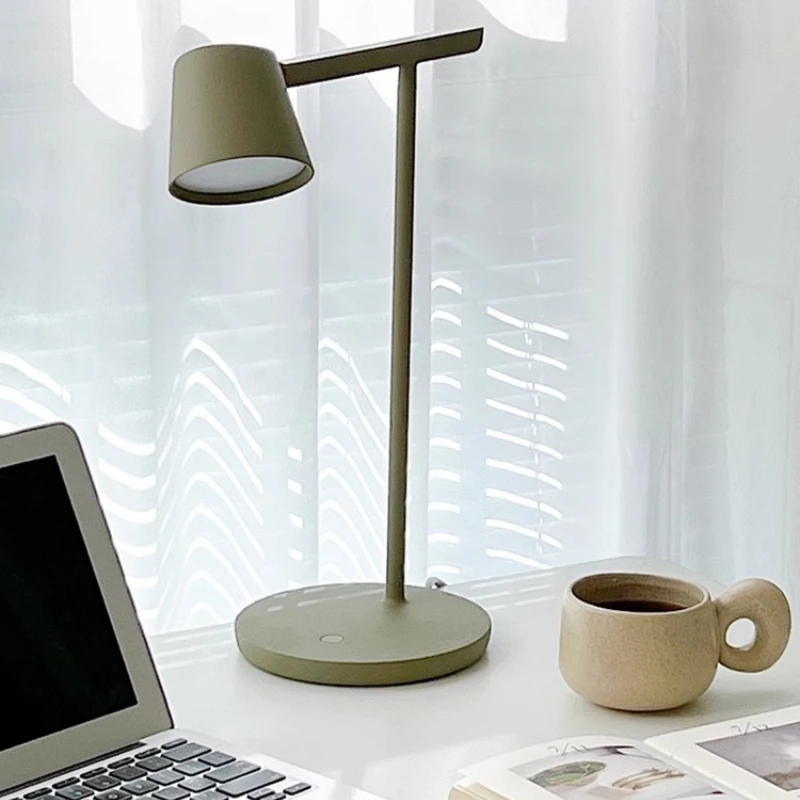 Nordic Modern Minimalist Light Study Desk Reading Bedroom Bedside Vintage Lamp