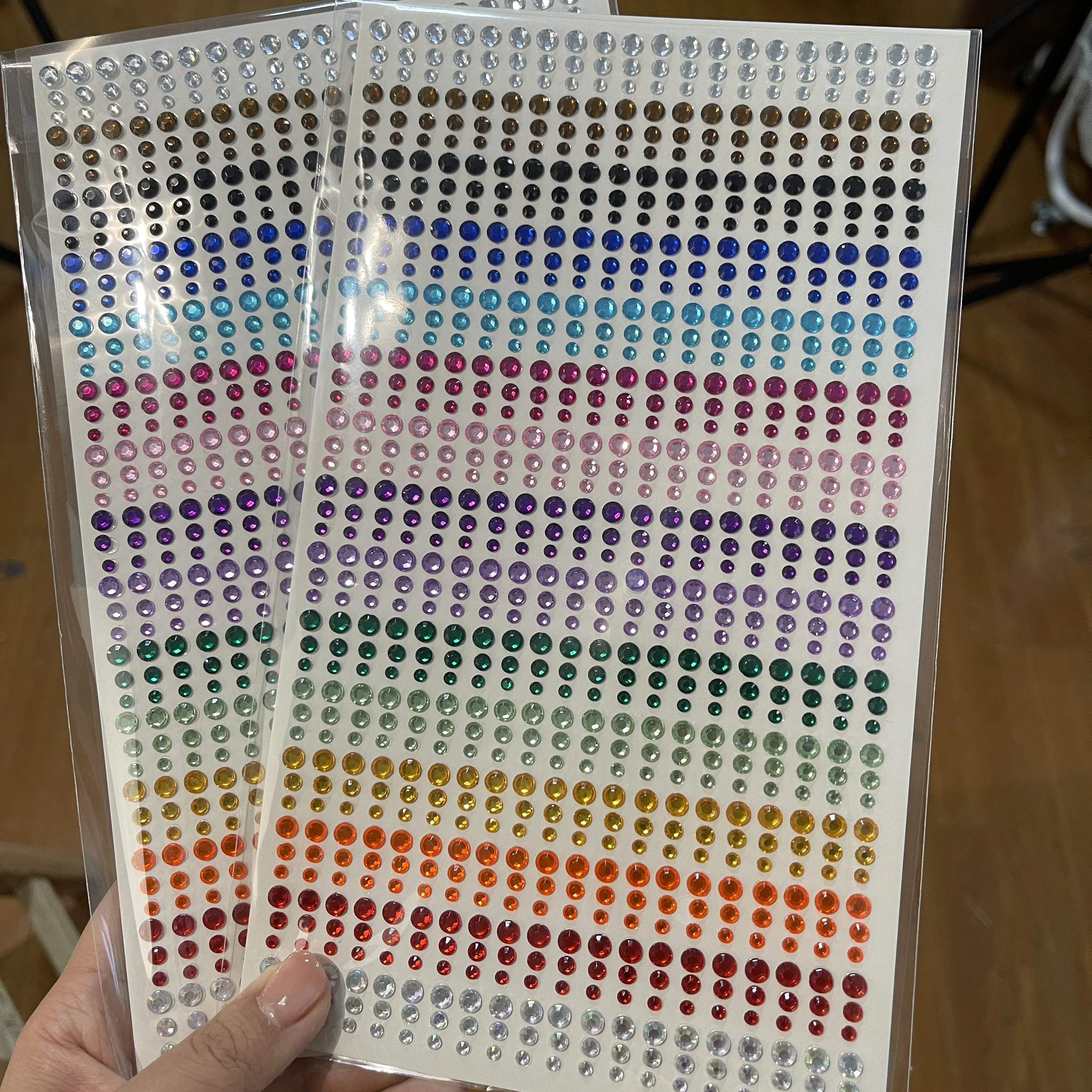 900PCS 크리스탈 라인 석 스티커 눈 DIY 레인보우 컬러 패치 축제 메이크업 보석 스티커 얼굴에 대 한 밝은 스티커