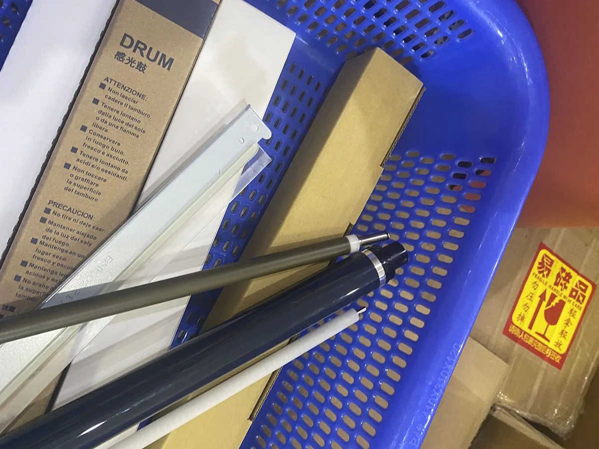 

Drum Unit Rebuild Kit for Ricoh MPC305 MPC306 MPC307 MPC406 MPC407 OPC Drum Cleaning Blade PCR Cleaning Roller