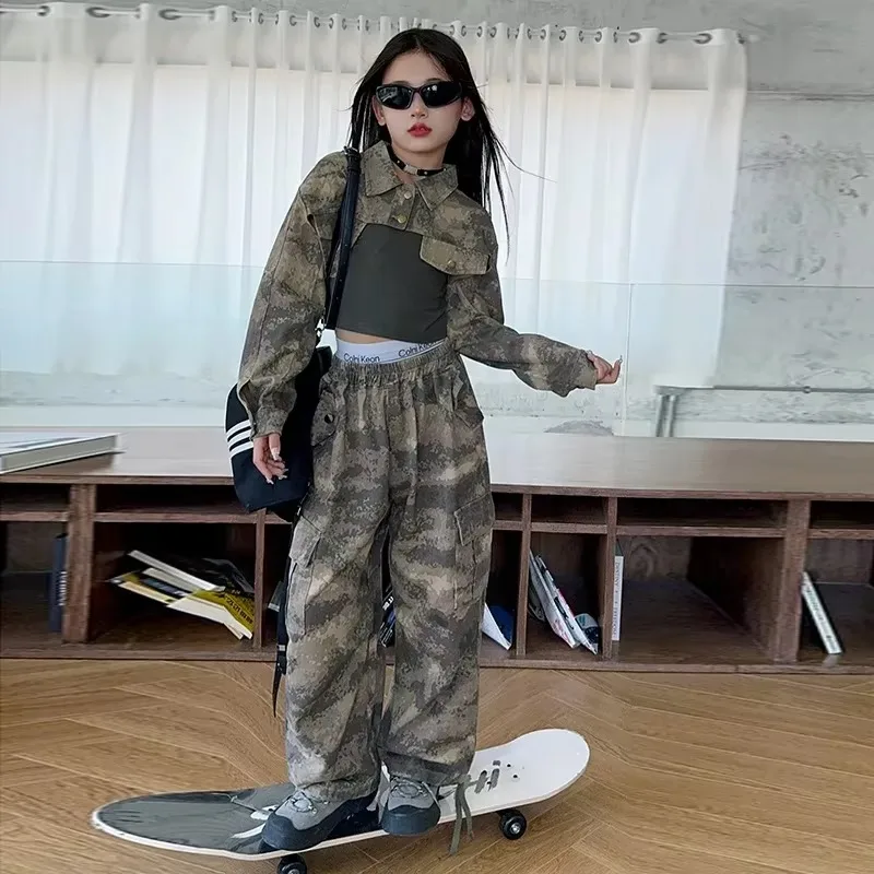 

Girls Dance Performance Costumes Fashion Camouflage Short Jacket Vest Pants Three-piece Children Dance Set Hip-hop Group Outfits