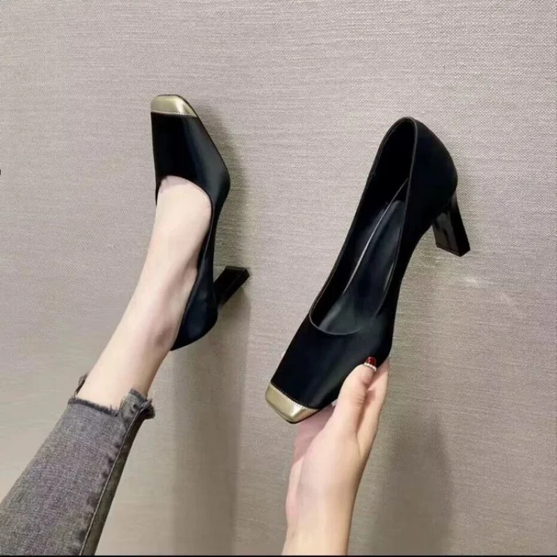 

Shallow square-toed new high-heeled shoes for women, stylish and professional for spring and autumn, versatile for commuting
