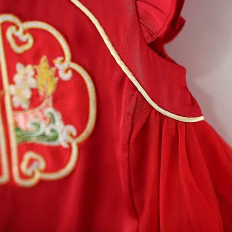 2025 verão criança menina vestidos estilo chinês bordado bonito sem mangas malha vermelho primeiro aniversário vestido do bebê recém-nascido itens bc419