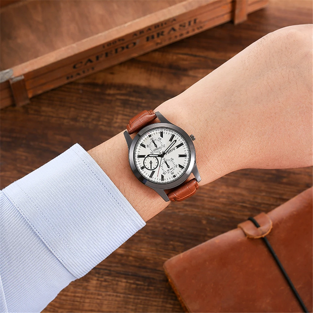 Men\'s Fashion 2023 Brand Watches Simplicity Three Eyes Vintage Retro Male Quartz Watch Sports Bamboo Stripe Leather Wristwatches