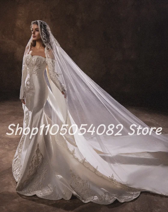 Vestido de casamento romântico elegante rabo de peixe com mangas de ombro de pressão branco frisado vestido de casamento bordado personalizado