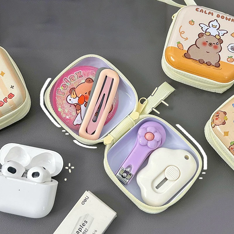 New Capybara Tinplate Wallet Coin Purse Creative Round Mini Portable Earphone Bag Cute Cartoon Animal Coin Key Storage Bag