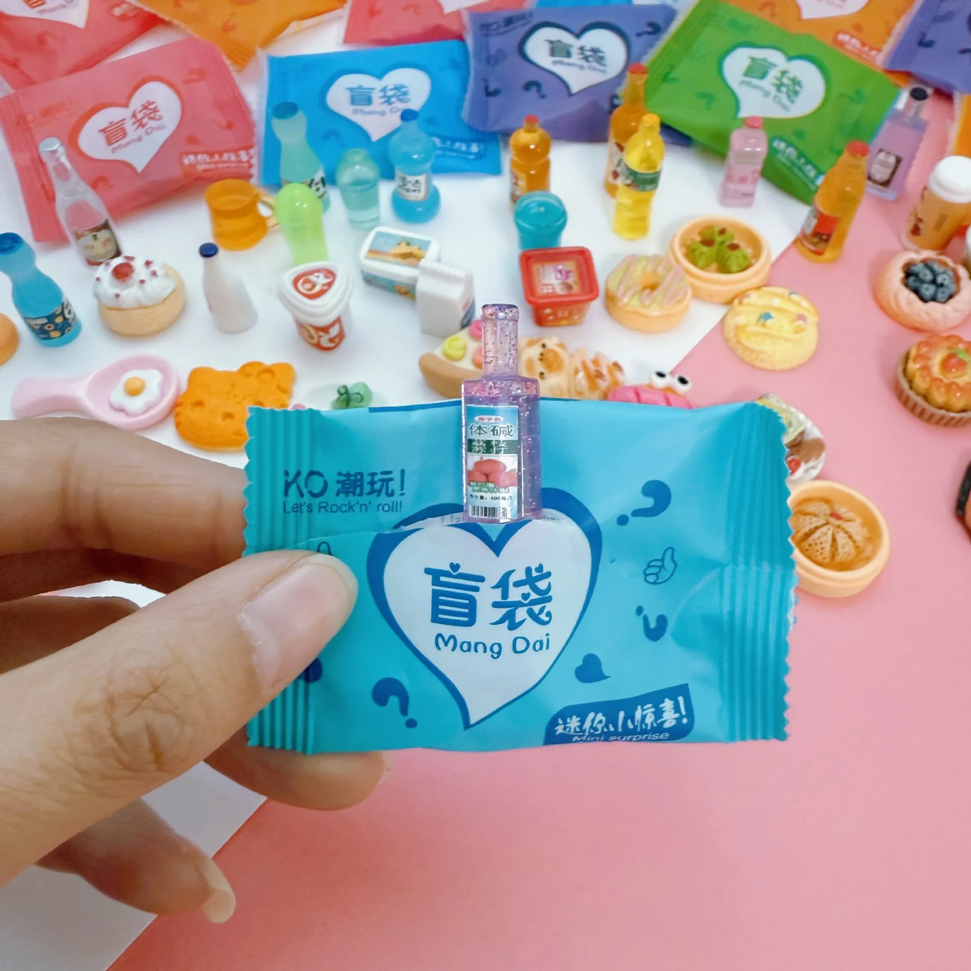 ถุงสุ่มอาหารจิ๋วไวรัล, ขวดจำลอ - Food Snacks Drinks บทวิจารณ์และราคา