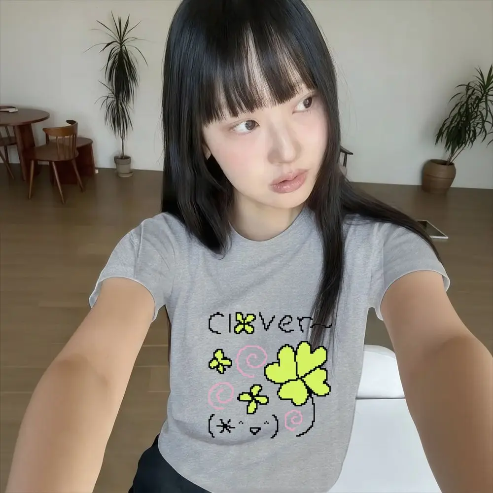 Clover Graphic T-Shirt Women Summer Short Sleeve Pixel Plant Print Vintage Top Y2k Clothes with Many Reviews From Koreans Promo
