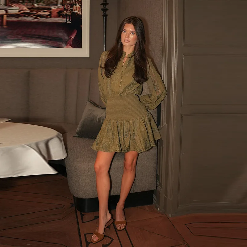 เดรสสไตล์เรโทรโบโฮ แต่งสม็อค กระดุมหน้า ดีไซน์หรูหรา ชุดมินิเดรสผู้หญิง ทันสมัย มีสไตล์ หวานละมุน เหมาะสำหรับออกเดท แฟชั่นฤดูใบไม้ร่วง ชิค สตรีทแวร์