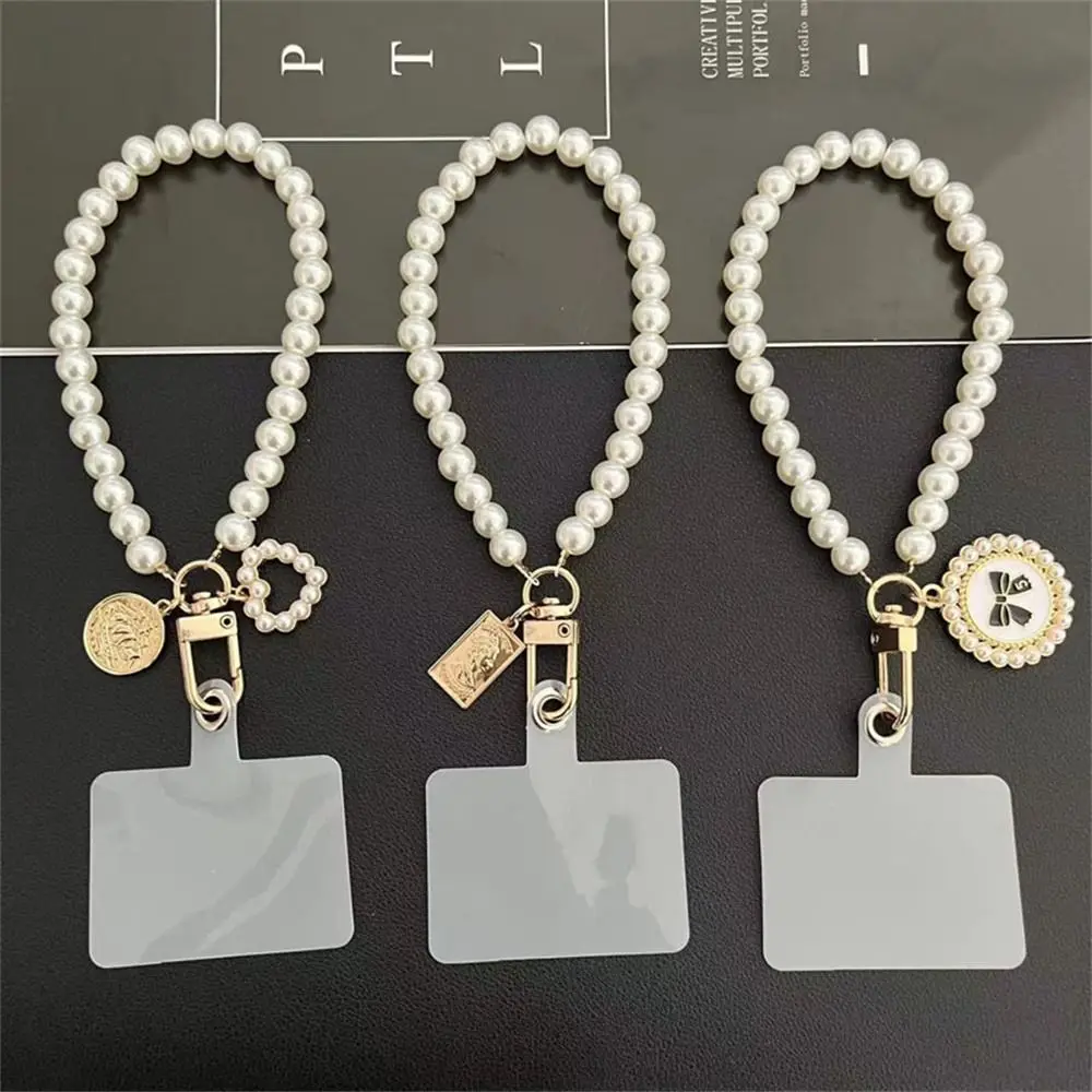 1 Pc Fashion Hand-Woven Pearl Cell Phone Bracelet Anti-Lost White Hand Rope Woman Phone Case Hanging Jewelry Ornament