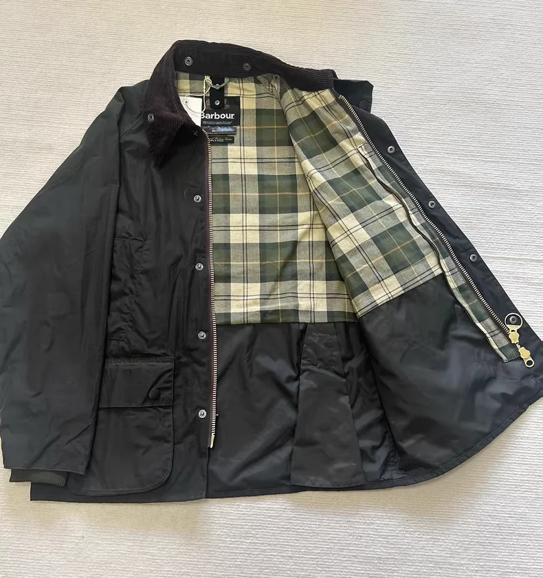 سترة مشمعة باللون الأخضر المريمية من B@r