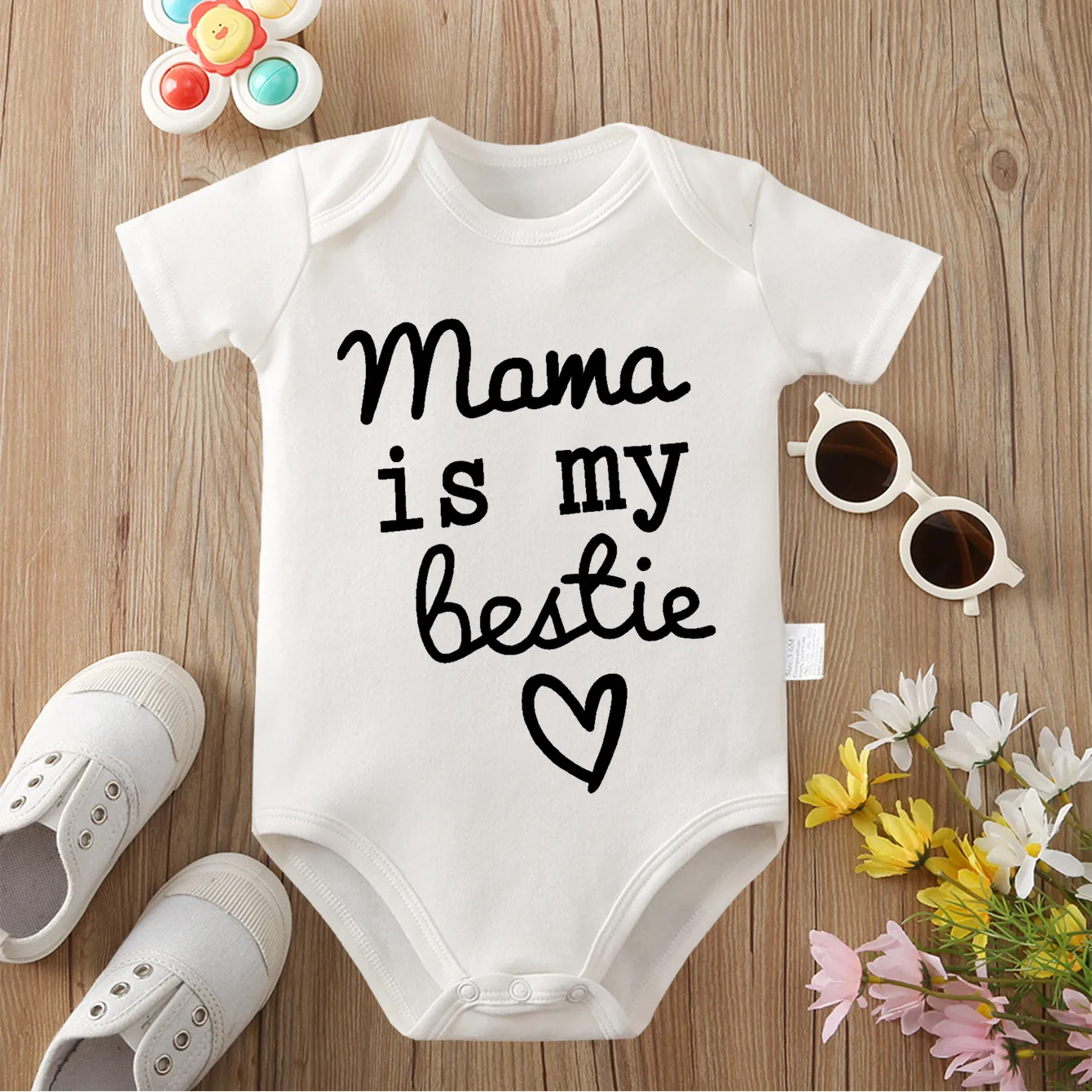 

Mama Is Best Exquisite Print 100% Cotton Cloths Comfortable Soft Onesie Bodysuit for Baby Jumpsuit for 0 To 12 Months Newborn