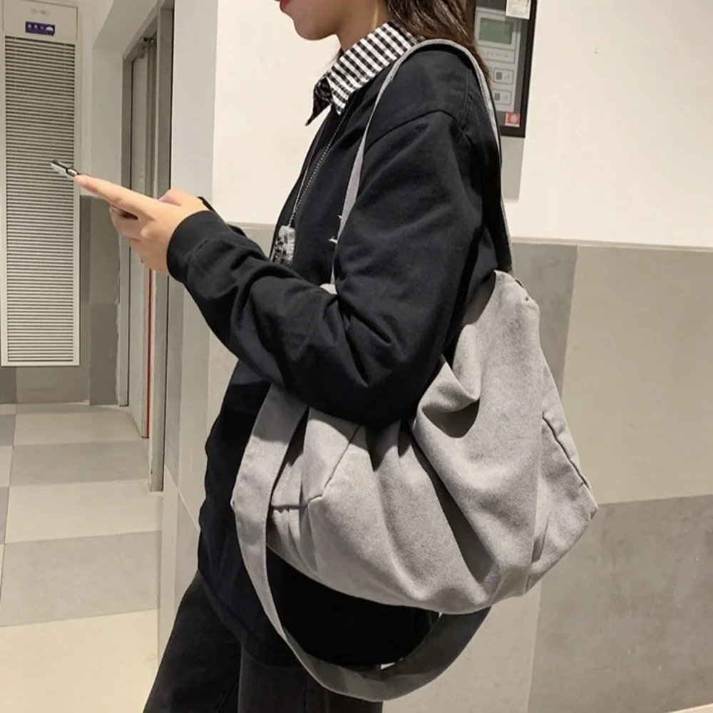 

Large Capacity Canvas Crossbody Bag Japanese Style Phone Pouch Student Shoulder Bag Canvas Pure Color Messenger Bag Unisex