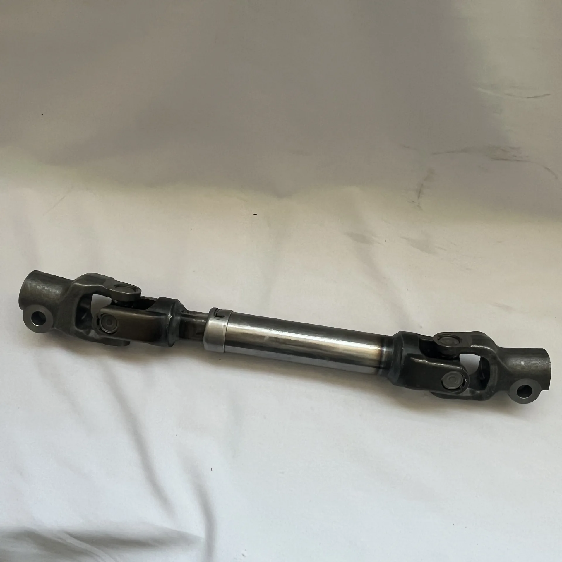 

Tool PartsAutomotive Parts Cross Axis45260-02330