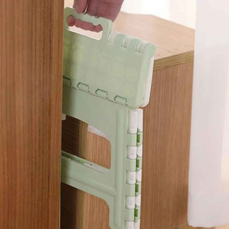 

NEW-Plastic Multi Purpose Folding Step Stool Home Train Outdoor Foldable Storage