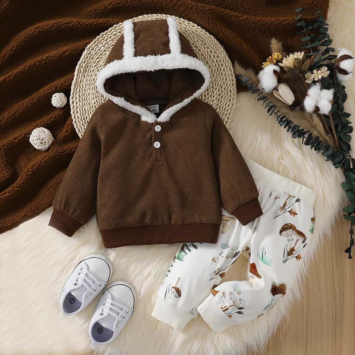 

PatPat 2pcs Baby Boy/Girl Brown Corduroy Fuzzy Trim Hoodie and Allover Print Pants Set