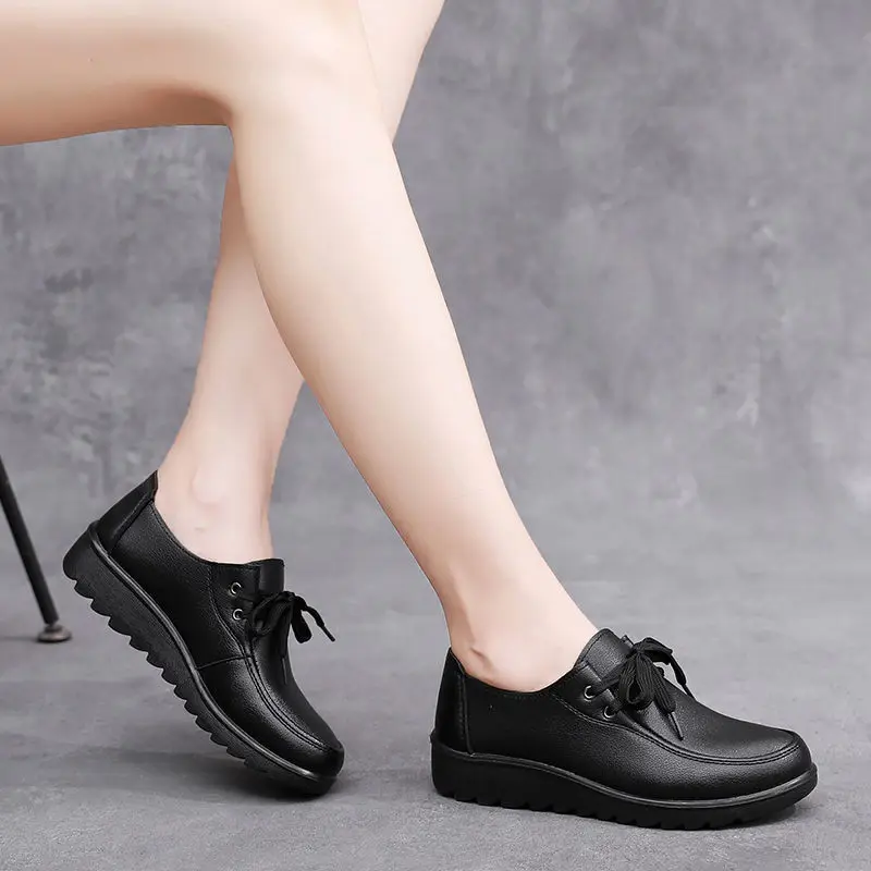 Spring Autumn Women Sneakers Lace-up Casual Shoes Black Leather Flats Commuter Shoes Daily Soft Sole Loafers Leisure Thin Shoes