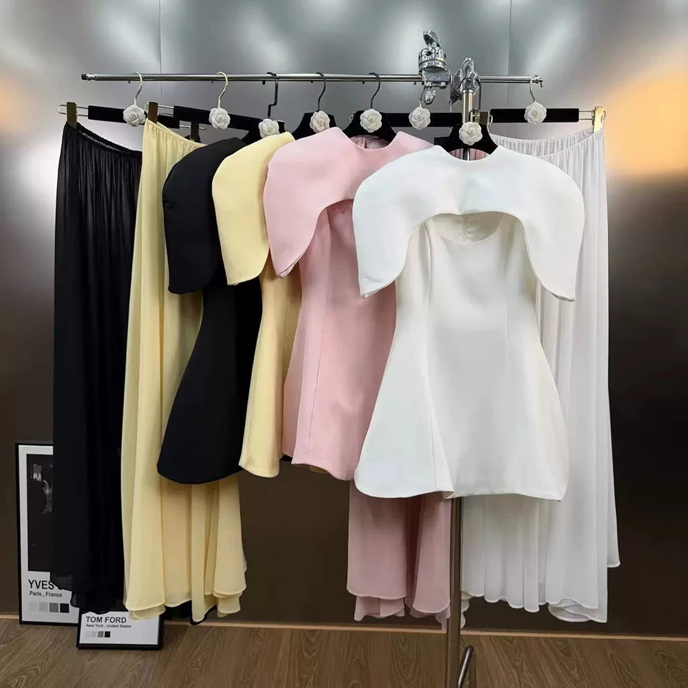 

Elegant and slim-fitting A-line Maxi dress, new summer style with tie-up details, party look.-GZXXX457