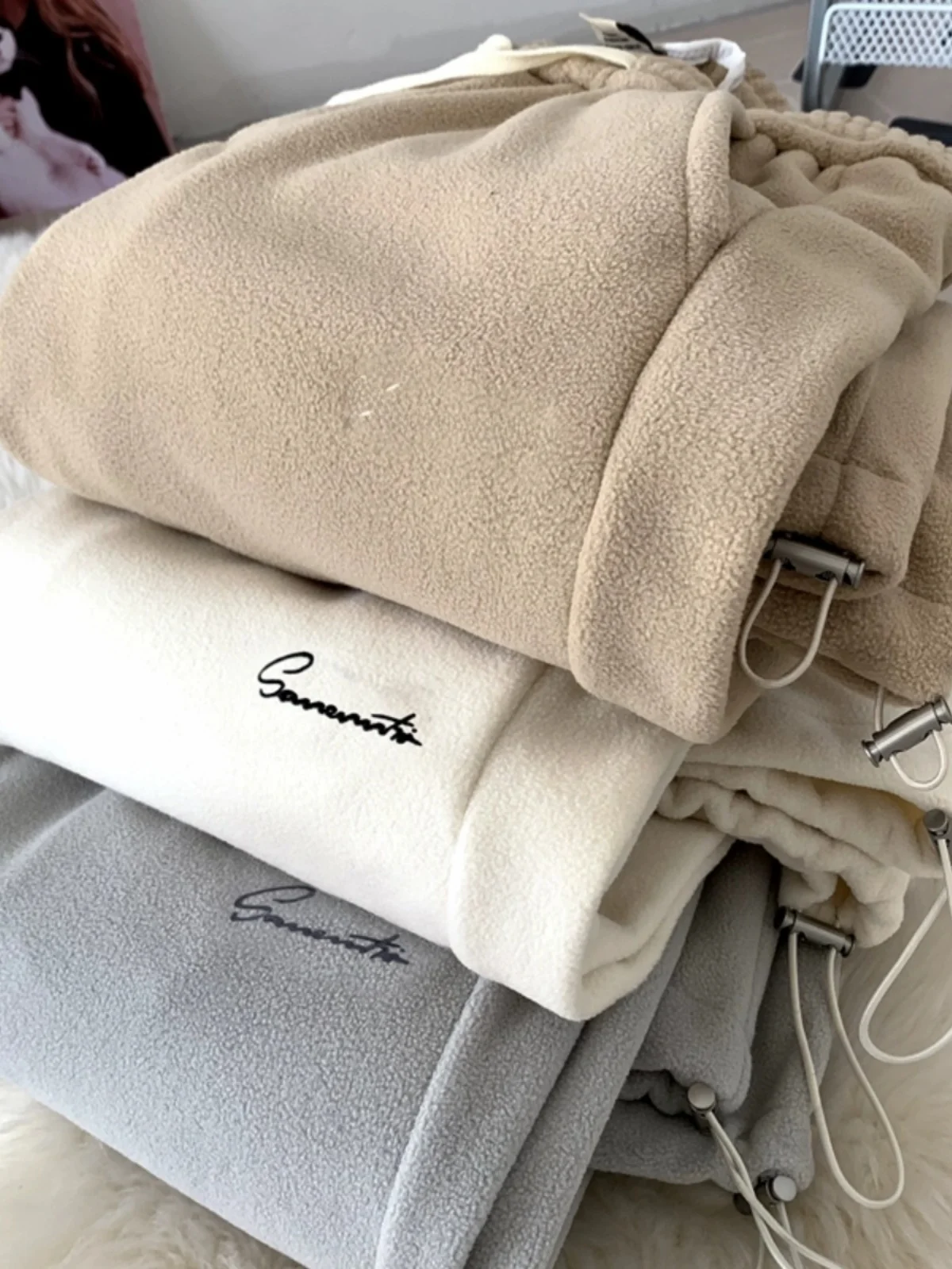 

Men's Embroidered Fce Lined Thiened Winter Casual Pants Loose Fit Comfortable Warm Sports Sweatpants Trendy Long Trousers