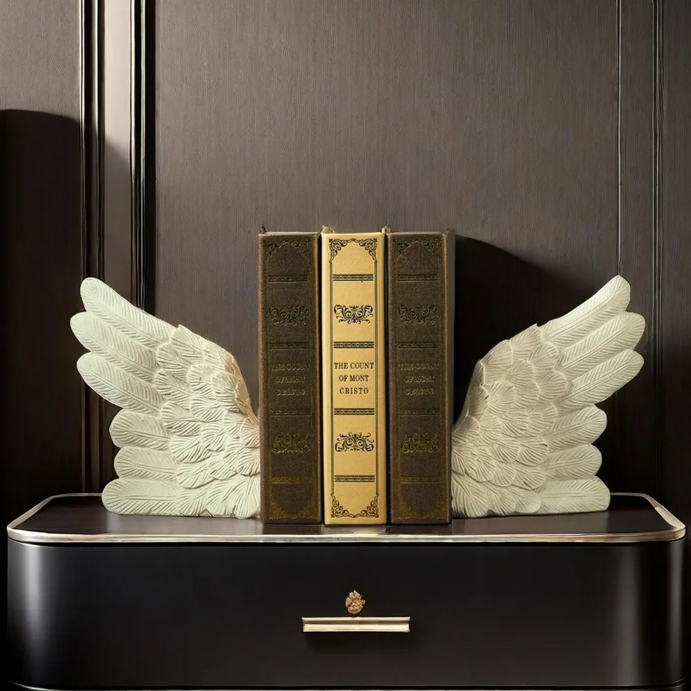 Home Decor Lucky Wings Statue Heavy book staples Elegant resin bookshelf room Office desk decor