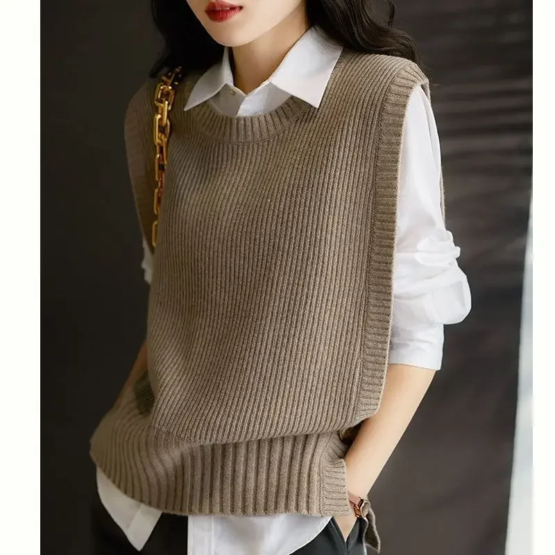 2024 Spring and Autumn New Short Slim V-neck Loose Office Lady Sweater Tank Top  Style Fashion Casual Solid Women\'s Vest