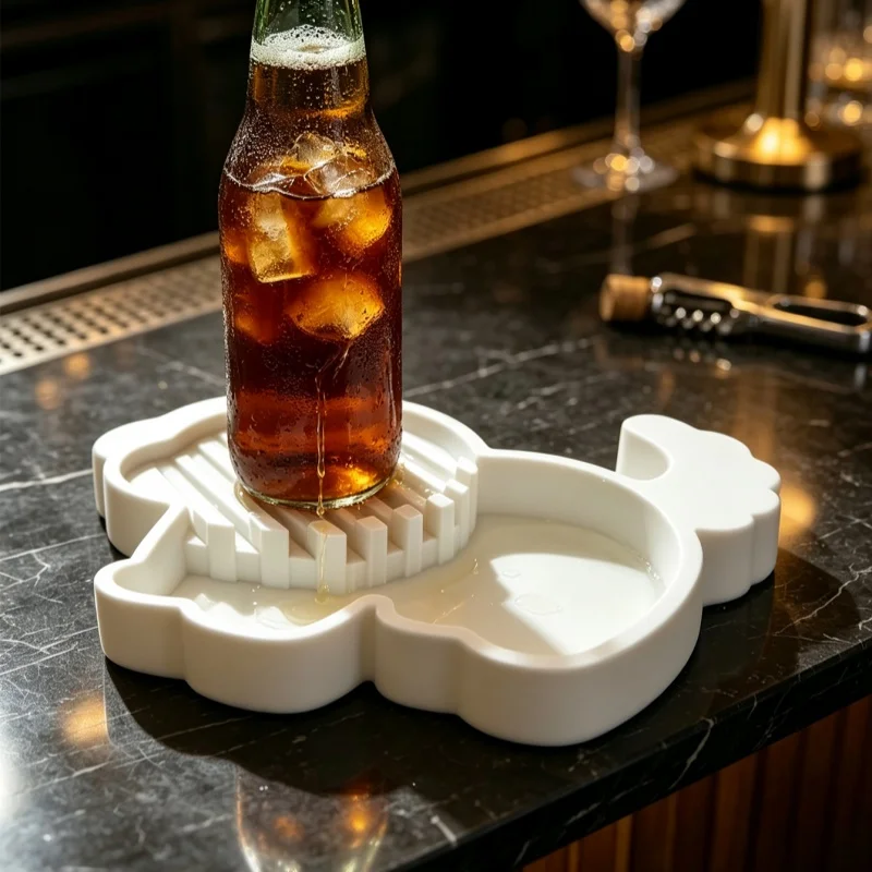 Gift for Dog Lovers: Water-Draining Cup Tray, White Puppy Condensation Water Coaster, Cute Drink Coaster, Suitable for Gaming Desks and Bedroom Nightstands