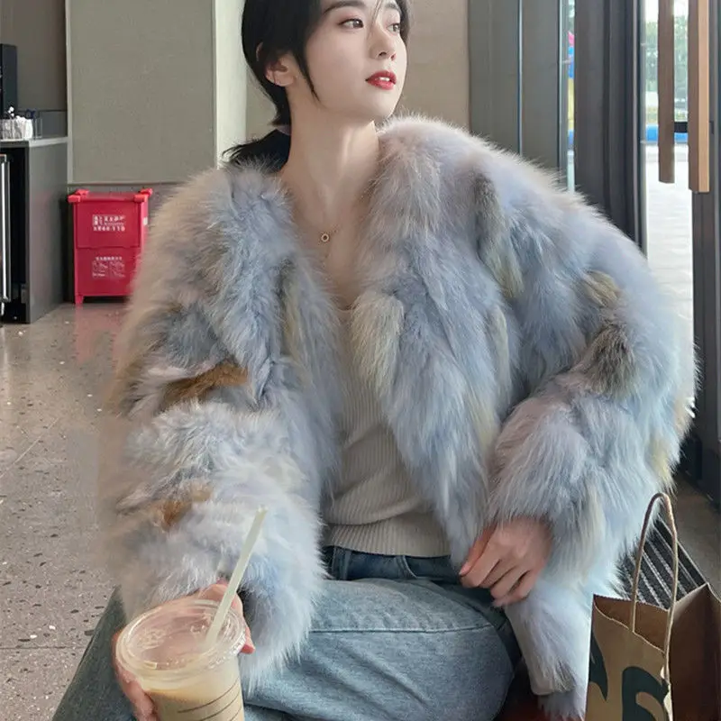 معطف فرو شتوي جديد لعام 2025 سترة نسائية شابة وأنيقة