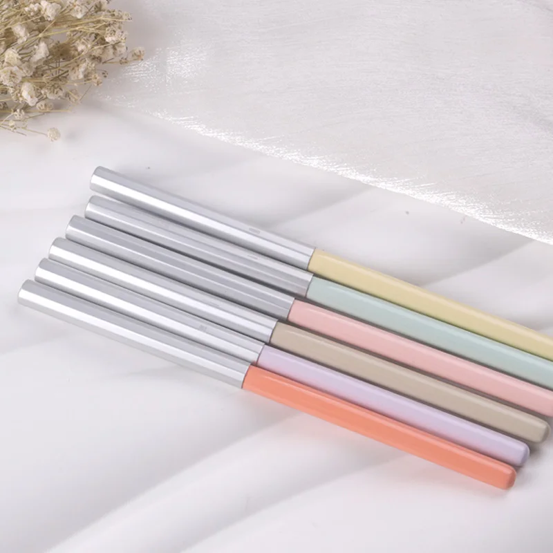 TSZS New Professional White Colorful Handle Flat Liner Nail Art Brush Liner Gel Painting Nail Brush Manicure Tool