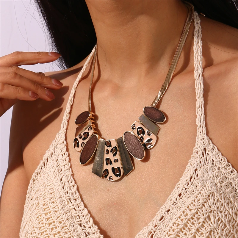 Elegant Leopard Statement Necklace for Women Girls Party Holiday Jewelry Gifts