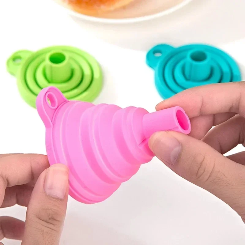 

2/5/10 PCS Portable Funnels Foldable Mini Silicone Collapsible Funnel Folding Oil Pot Funnel Kitchen Tool Liquid Dispensing