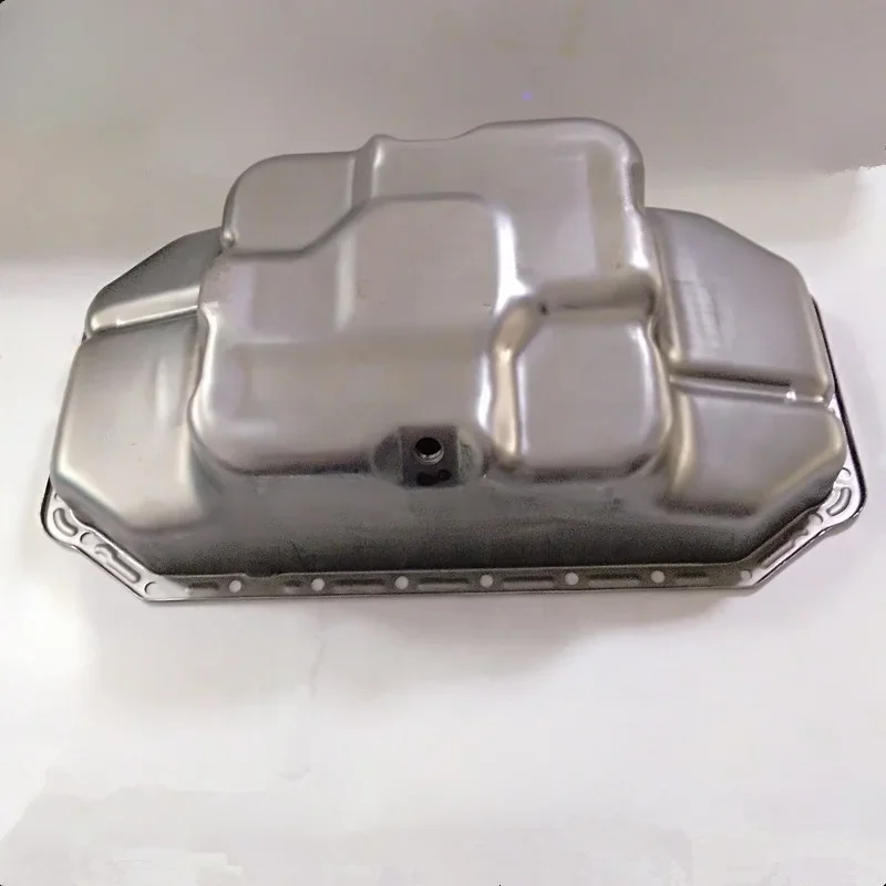 

BF4M1013 Engine Parts Oil Pan