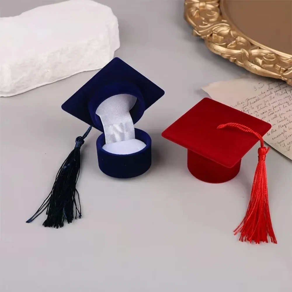 Velvet-Lined Graduation Cap Jewelry Box Exquisite Multi-color Phd Cap-Shaped Graduation Ring Box Funny Portable
