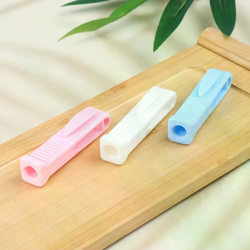 1PC Creative Nurse Doctor Convenient Ampoule Bottle Opener Plastic Handle Medical Tools Fish Ampule Breakers