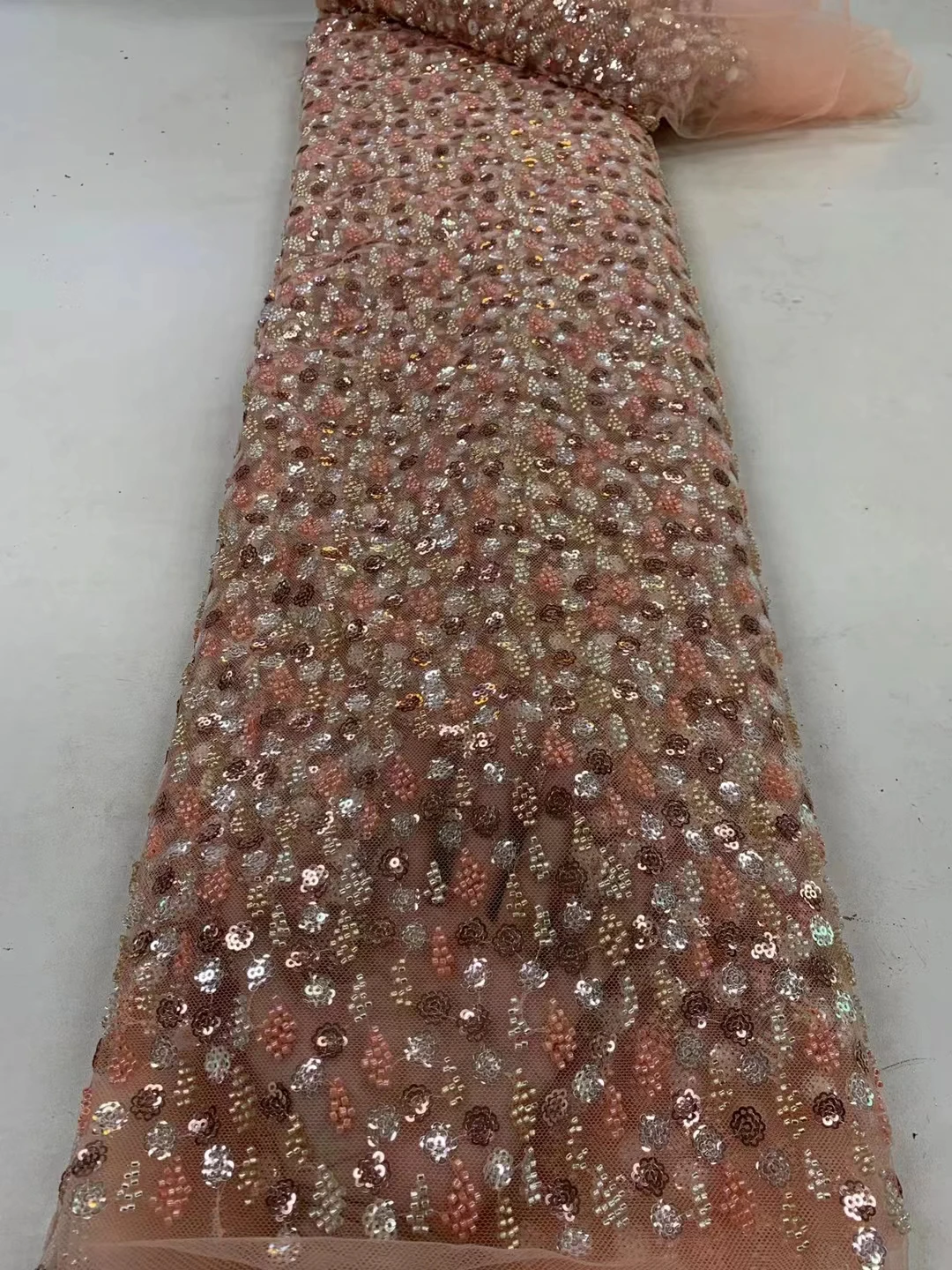 

Luxury African Handmade Beads Sequins Lace Fabric High Quality French Groom Embroidery Nigerian Net Lace Fabrics For Sewing Zx