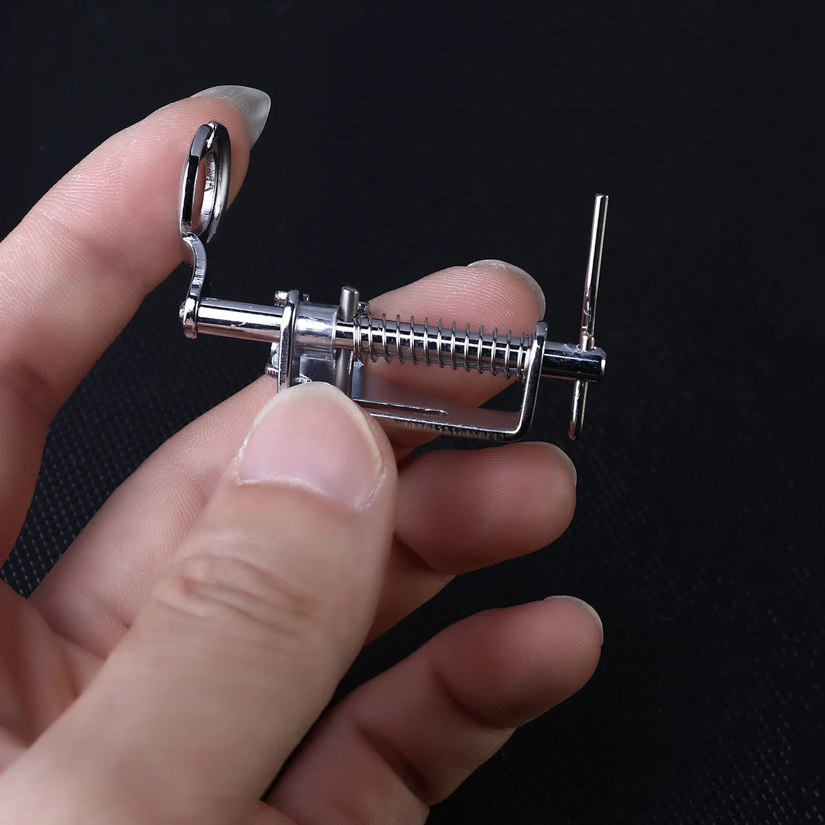 

Free Motion Quilting Presser Foot Silver Metal For Singer Brother Sewing Machines Embroidery Darning Foot Skipping Stitch